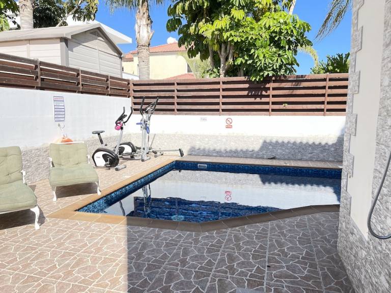 Villa  Agia Napa