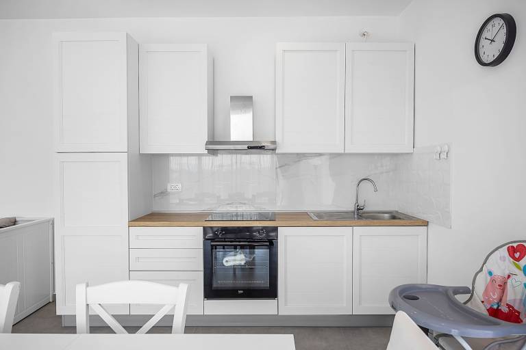 Max - Sea View, One Bedroom Apt with Terrace — photo 5