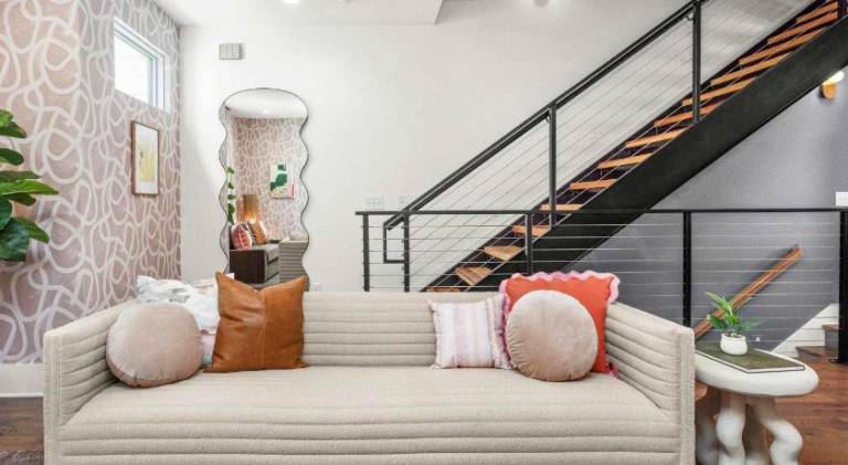 House | Suitable for remote work | Pets allowed in Nashville, TN