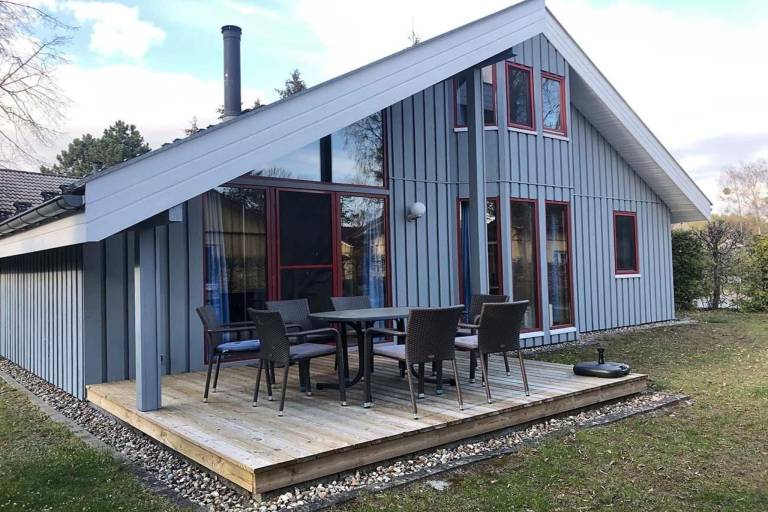 House with patio, pool & sauna | Sea view — photo 5
