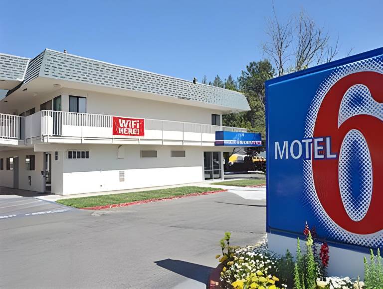Motel 6 Davis - Sacramento Area in Davis, CA
