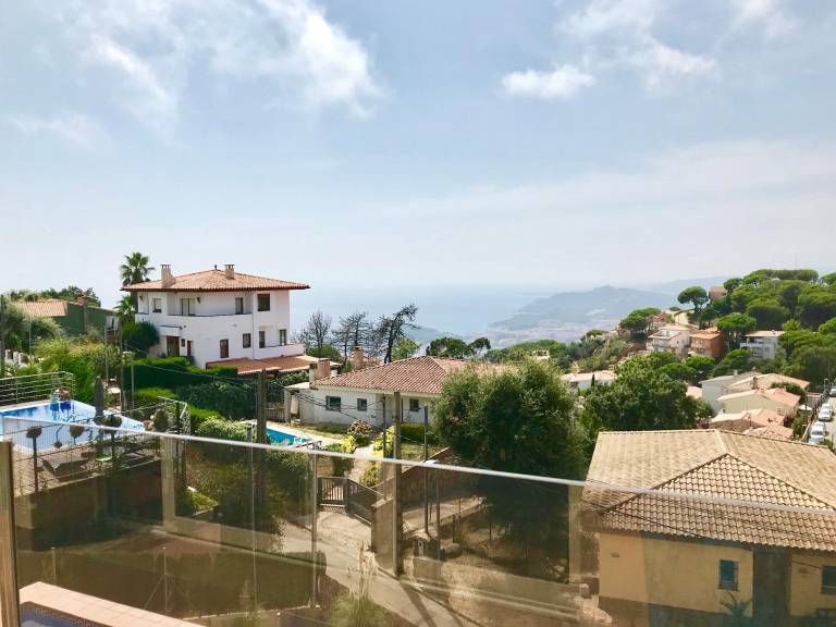 Luxury villa Investingspain with sea views, pool and jacuzzi — photo 5