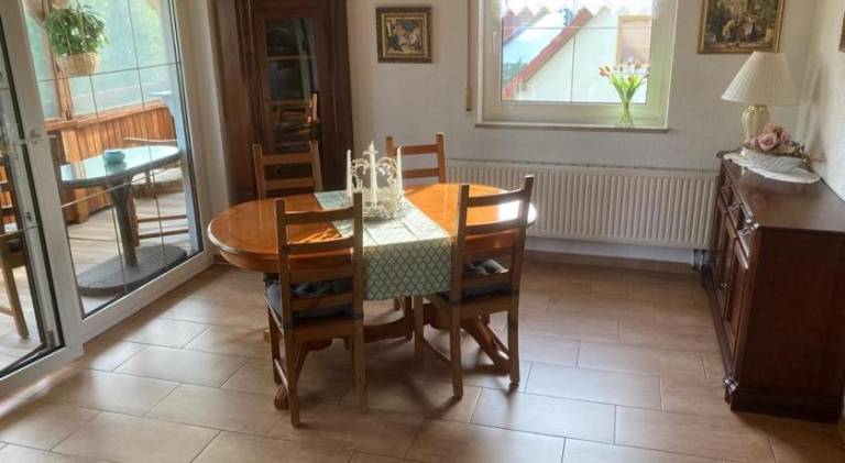 Holiday apartment with 2 rooms for 4 persons in Chemnitz