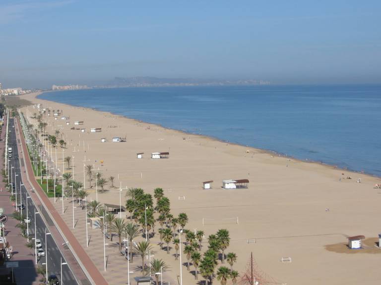 Ferienwohnung mit Hund inGrau i Platja, Spanien  f&uuml;r max. 4 Personen