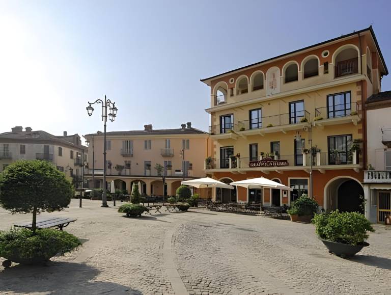 Hotel Il Grappolo D'Oro in Serralunga d'Alba