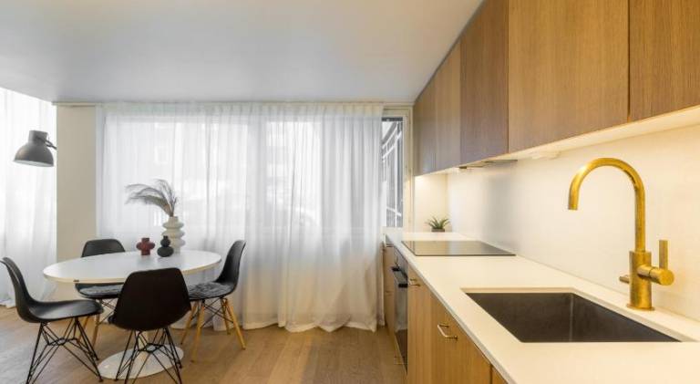 Pleasant rental apartment with yard, sauna & barbeque | Near Rock Church | Perfect for remote work | Pet-friendly — photo 3