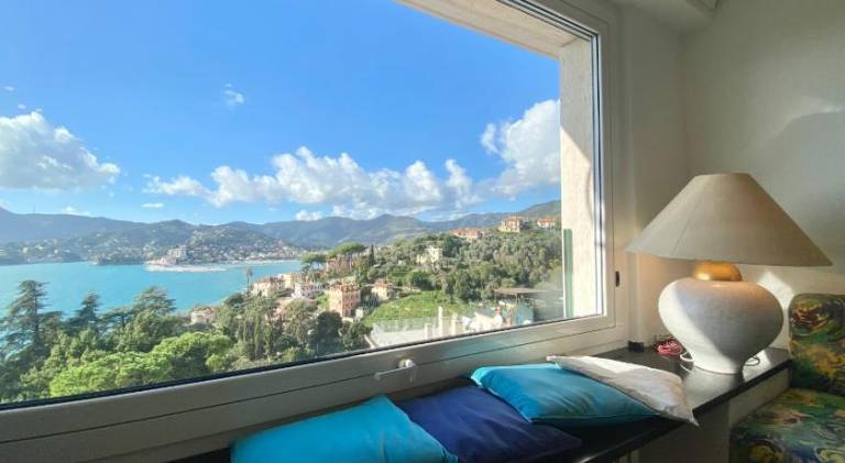 Apartment with 2 rooms for 4 persons in Rapallo