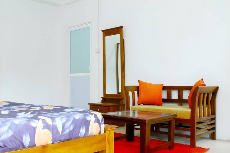 Lovely rental apartment | Next to the beach | Good for workation | Dogs allowed in Weligama