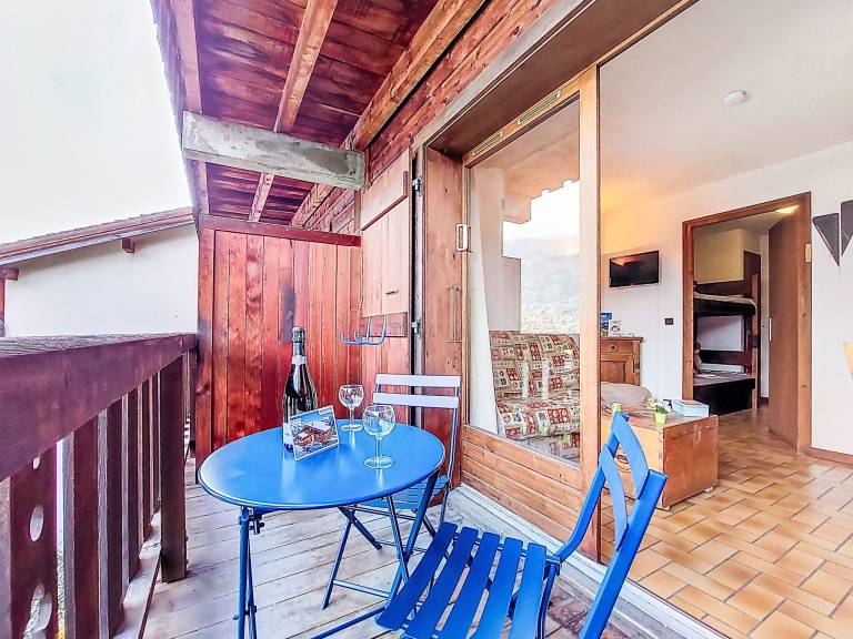 Holiday apartment with heated pool | Mountain view — photo 4