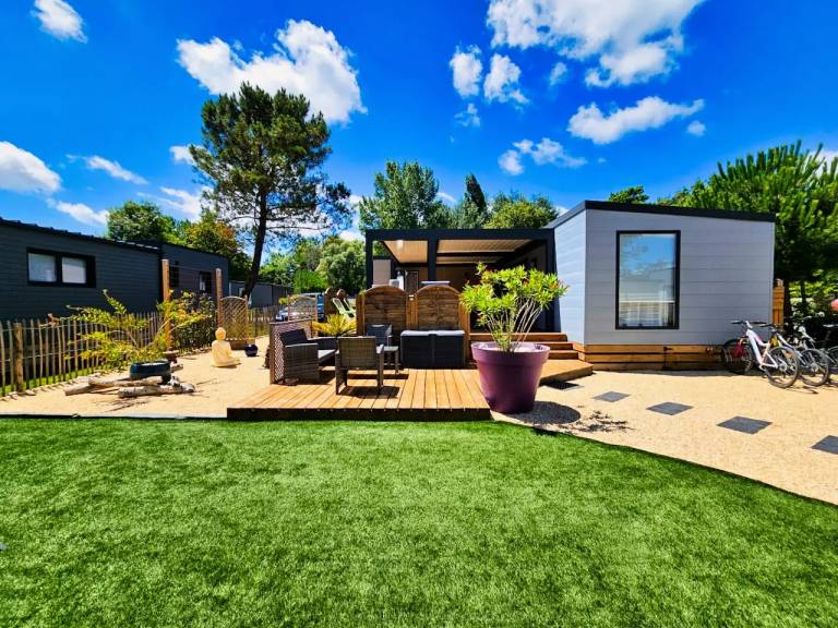 Camping Ecolodges Domaine de la Forêt - by Océan Mobilhomes - Mobile home 3 bedrooms (DF31) 8 people — photo 2