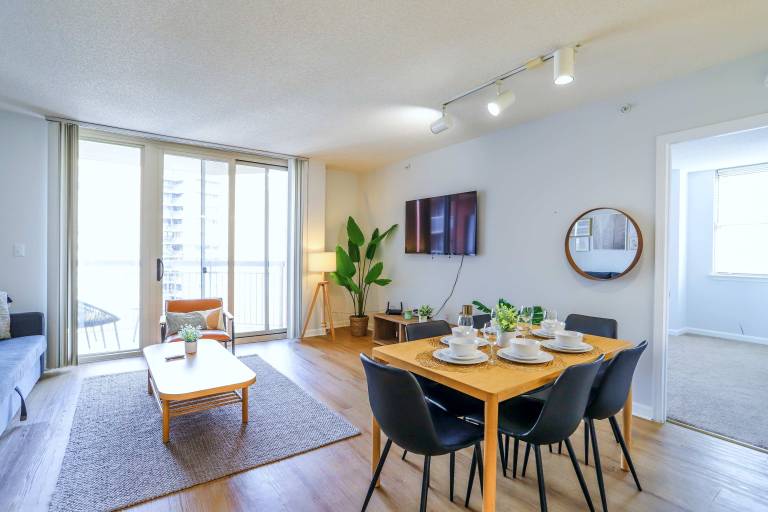 Convenient Ballston Apt w Gym