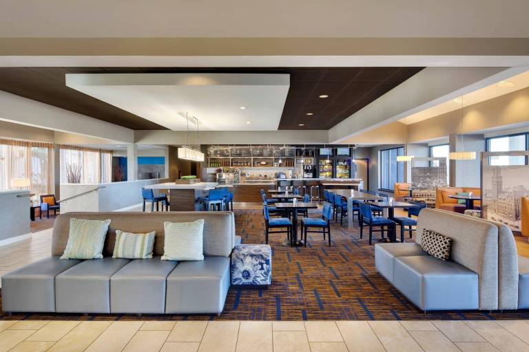 Courtyard by Marriott Detroit Southfield