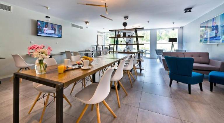 Kyriad Residence Cabries — photo 5