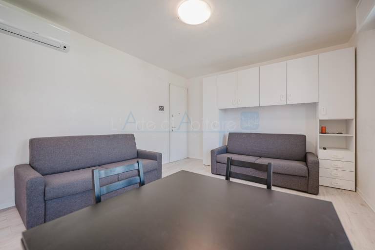 Rental apartment with terrace | City view — photo 2