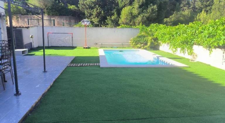 Vacation home with pool in La Seyne-sur-Mer