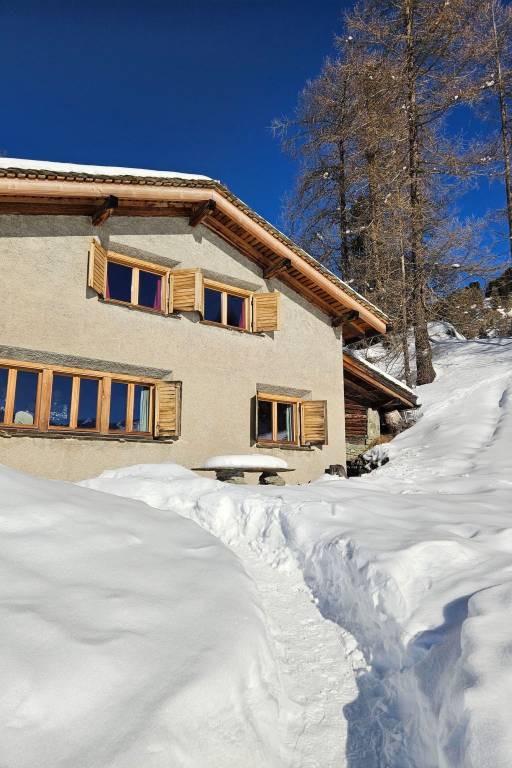 Ferienhaus mit Garten | Bergblick - 1