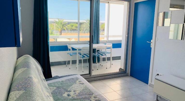 Holiday apartment with hot tub in Sète