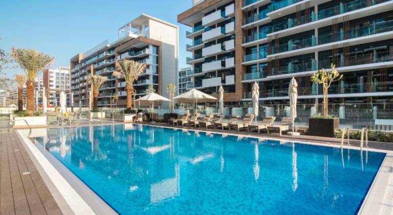 Apartment with private pool & terrace — photo 2