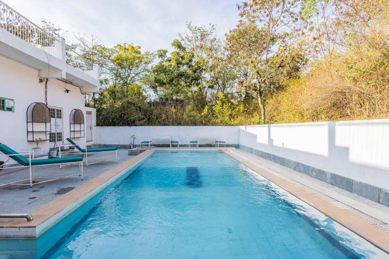 7000 m² Villa