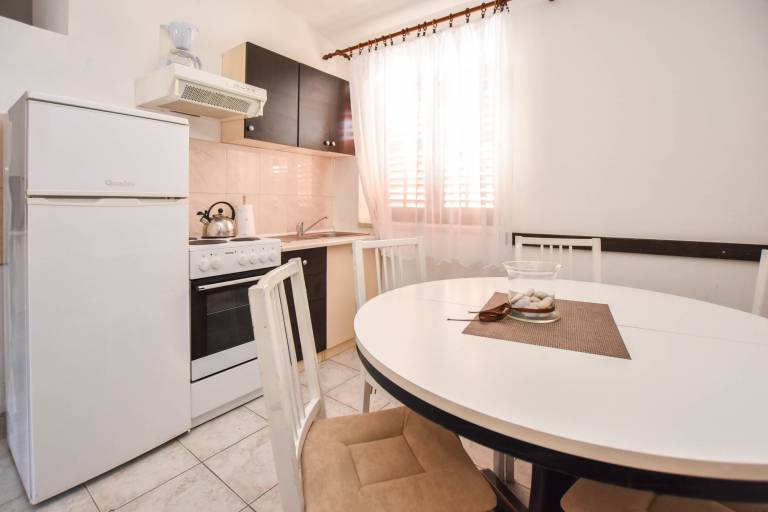 Apartment with BBQ | Sea view — photo 2