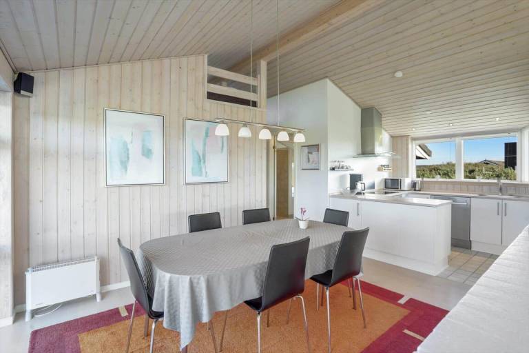 Child-friendly house with sauna, hot tub & terrace | Dogs allowed — photo 5