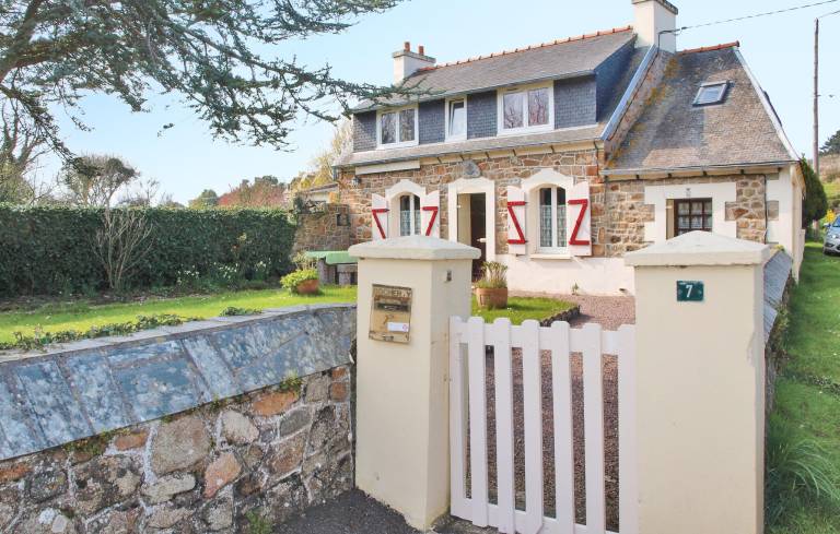 Maison de vacances Lanmodez