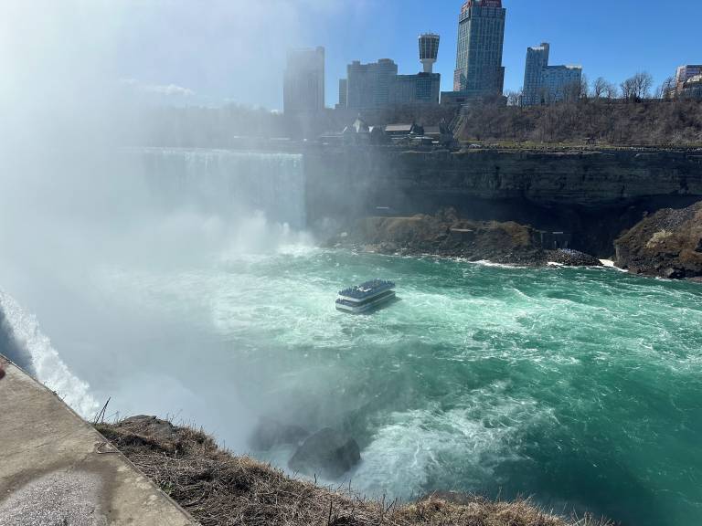 House Niagara Falls