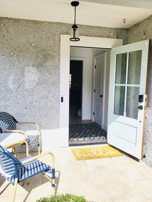 Splish Splash Cottage - 112 Toluca Lane — photo 2