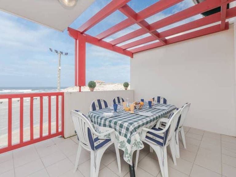 Apartment with 1 room for 4 persons — photo 2