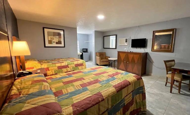 Arrowhead Motel — photo 2