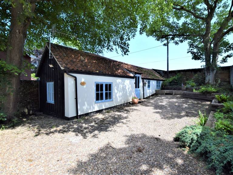 Cottage  Cley next the Sea