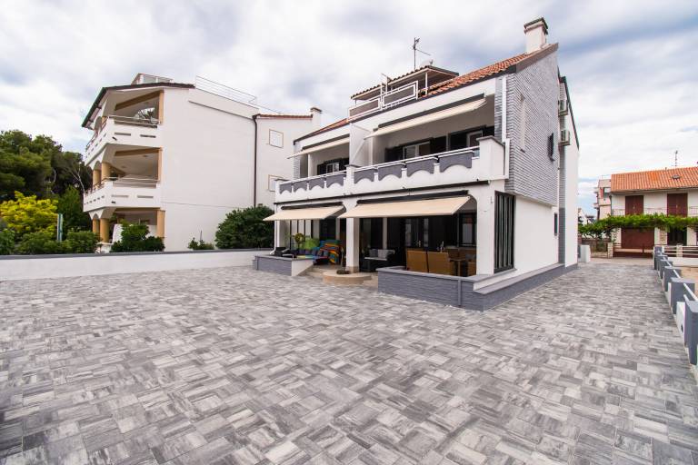 Apartament  Srima