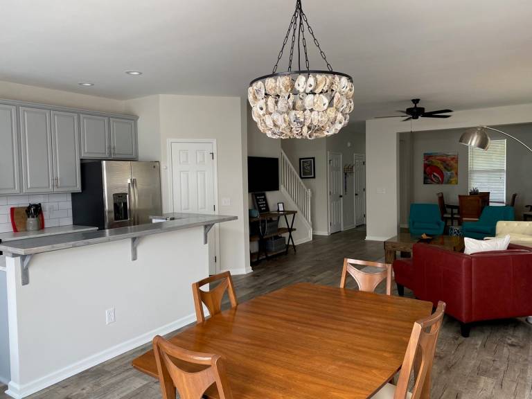 House with barbeque | City view in Bluffton, SC