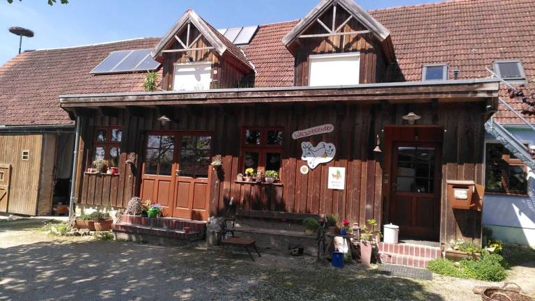 Ferienwohnung  Ziertheim