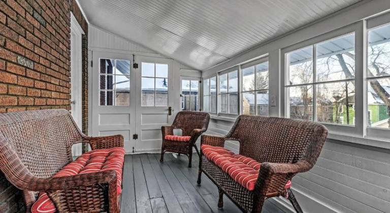 House with hot tub | Suitable for remote work — photo 5