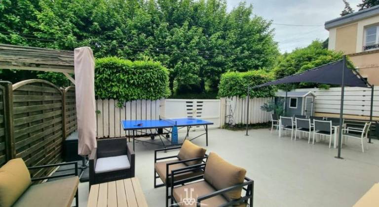 Rental apartment with terrace — photo 4