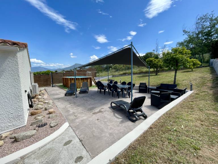 Fully equipped villa with private pool, patio & barbecue | Sea view | Pets are welcome — photo 5