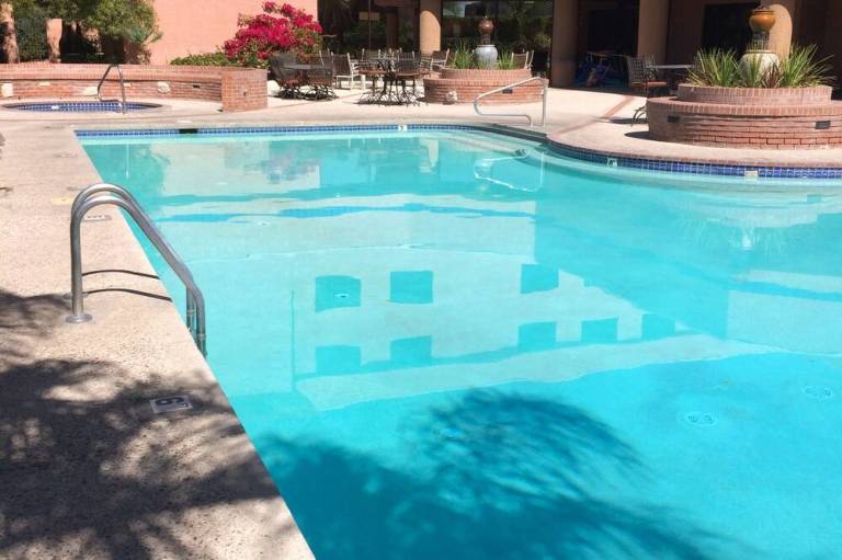 Ramada by Wyndham Viscount Suites Tucson East