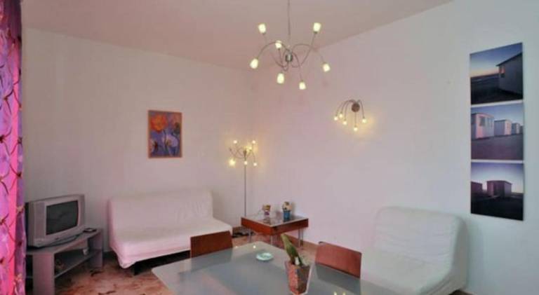 Apartment | Close to the beach | Pet-friendly — photo 2