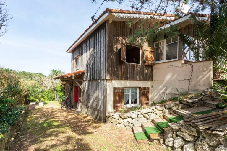 Child-friendly wonderful lodge with fast internet, terrace & garden | Garden view | Beach nearby | Pet-friendly — photo 3