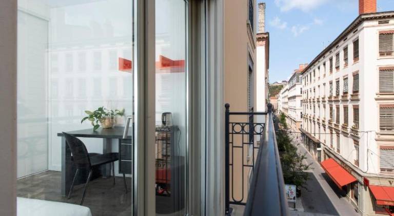 Serviced apartment | Close to Place Bellecour | Suitable for remote work — photo 3