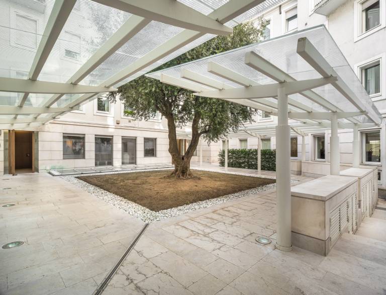 Holiday apartment | Next to Milan Cathedral — photo 5