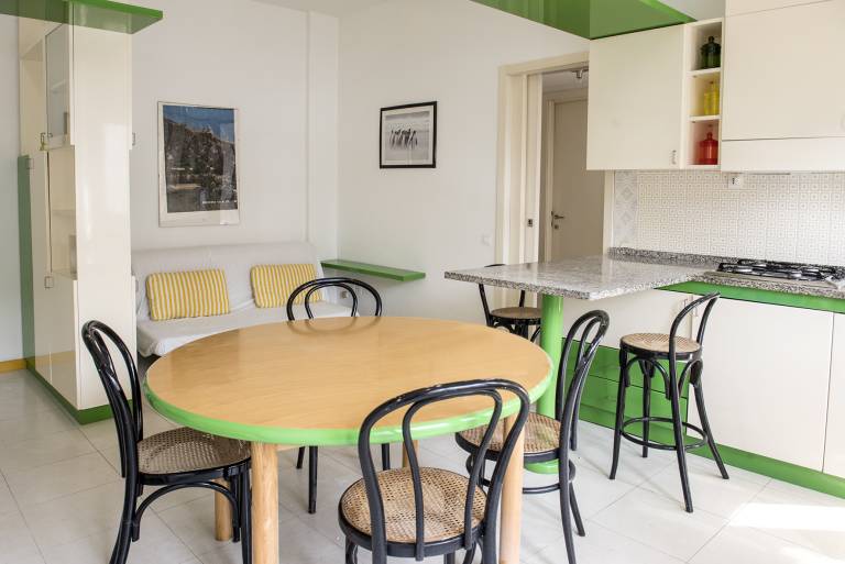 Family-oriented apartment with patio | Close to the beach | Pets allowed — photo 3