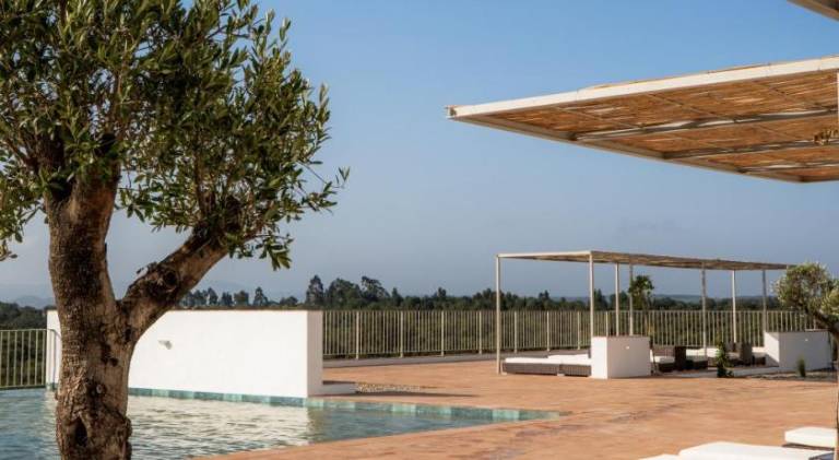 Farm with pool, terrace & barbeque | Pets allowed — photo 2