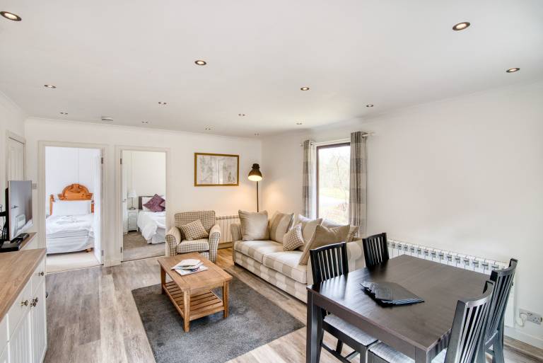 2 bedroom lodge with free WiFi and mountain view — photo 4