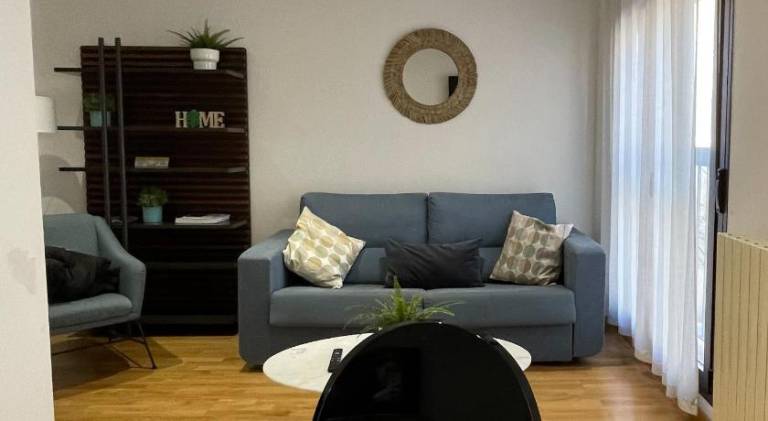 Holiday apartment | Close to Cathedral-Basilica of Our Lady of the Pillar | Pets are welcome — photo 5