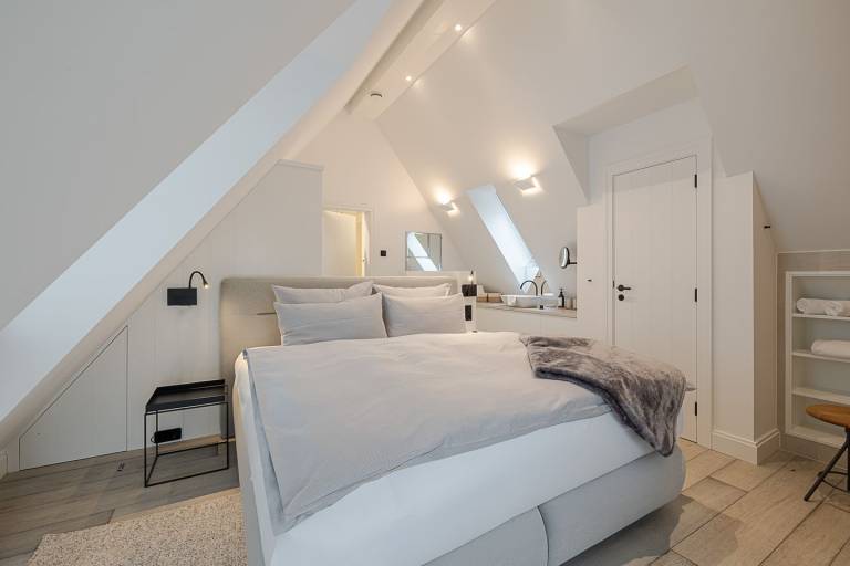 Sylter Strandholz – Exklusives Ferienhaus mit Pool & Sauna — photo 5