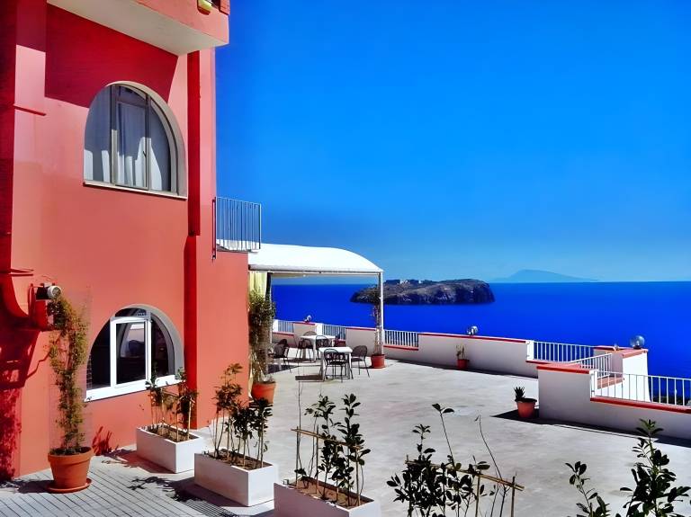 Hotel Borgo Cacciatori in Ventotene