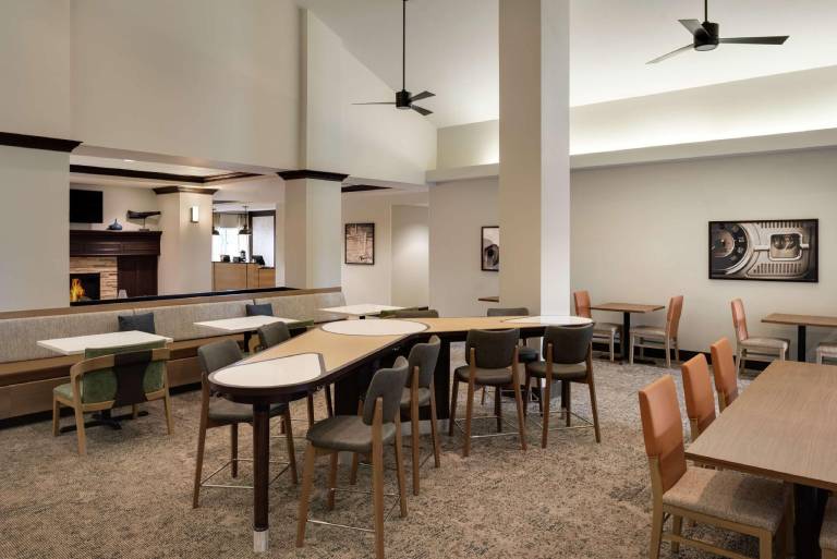 Homewood Suites by Hilton Fort Wayne — photo 3