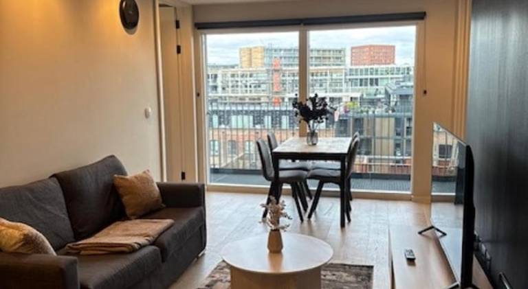 2Bed Apartment with Balcony & City Views Manchester City Centre in Manchester